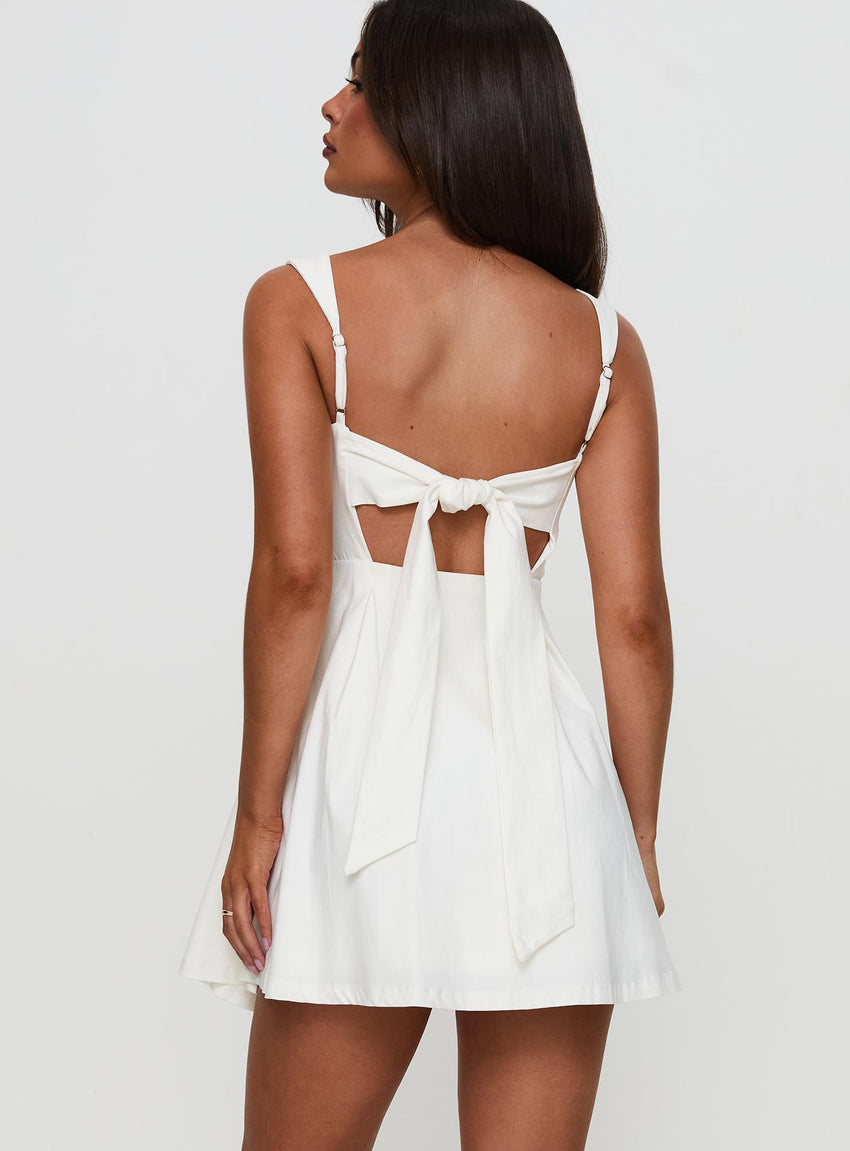 Xanthus Mini Dress White – BELLA IN THE SKY